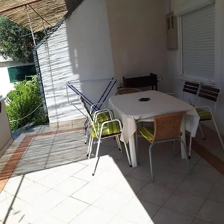 Zvonko Apartment